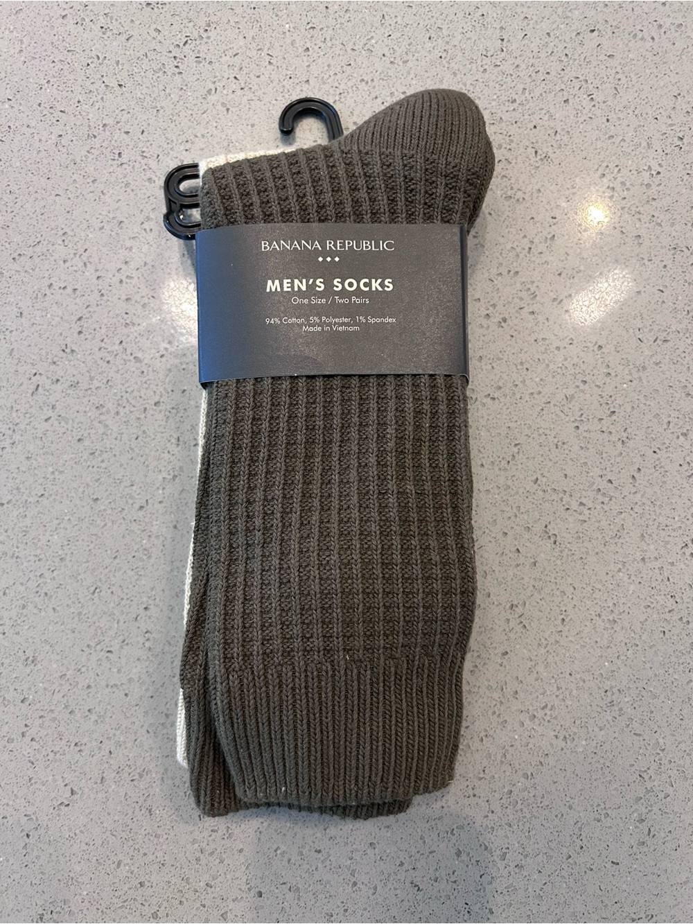 Banana Republic Men's Olive and Cream Green Ribbed Dress Socks - 2 Pack